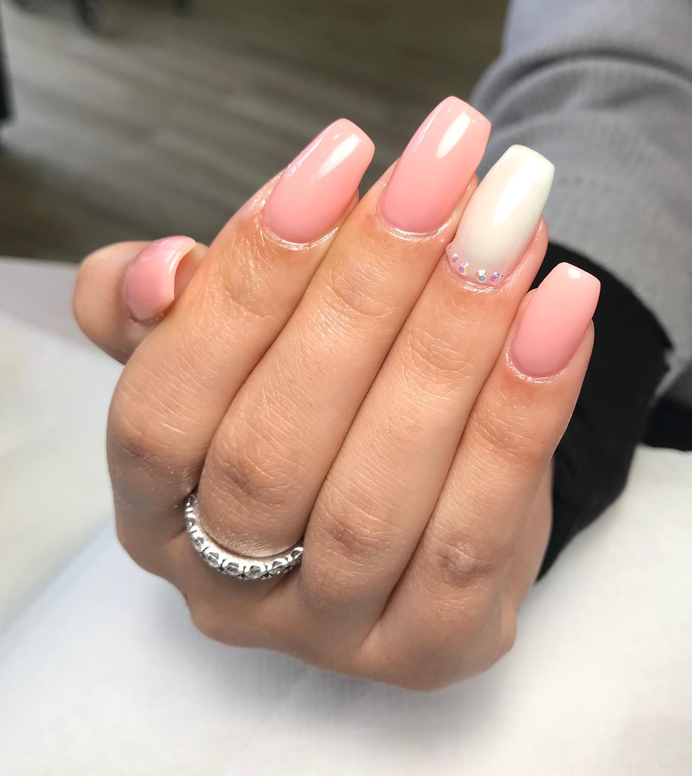 Trabalho de manicure — nail art